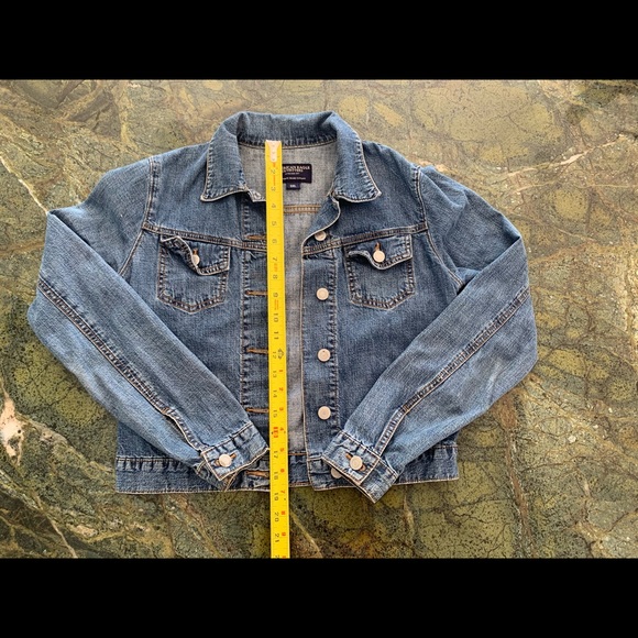 American Eagle Outfitters “Women’s” Jean Jacket - Picture 4 of 5